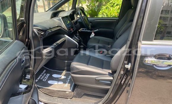 কেনা ব্যবহৃত Toyota Esquire Black গাড়ী মধ্যে ঢাকা মধ্যে Dhaka কেনা ব্যবহৃত Toyota Esquire Black গাড়ী মধ্যে ঢাকা মধ্যে Dhaka