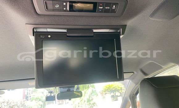 কেনা ব্যবহৃত Toyota Esquire Black গাড়ী মধ্যে ঢাকা মধ্যে Dhaka কেনা ব্যবহৃত Toyota Esquire Black গাড়ী মধ্যে ঢাকা মধ্যে Dhaka