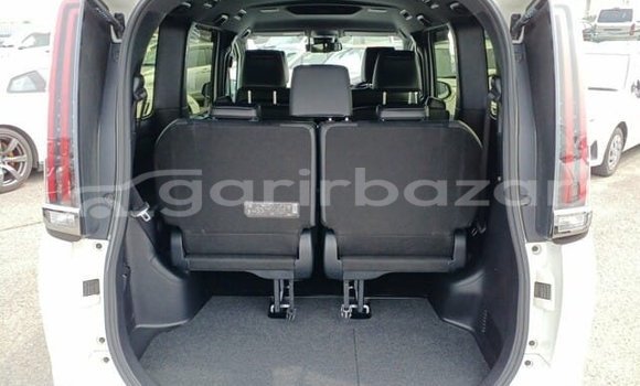 Buy Used 2020 Toyota Esquire in Dhaka, Dhaka Buy Used 2020 Toyota Esquire in Dhaka, Dhaka