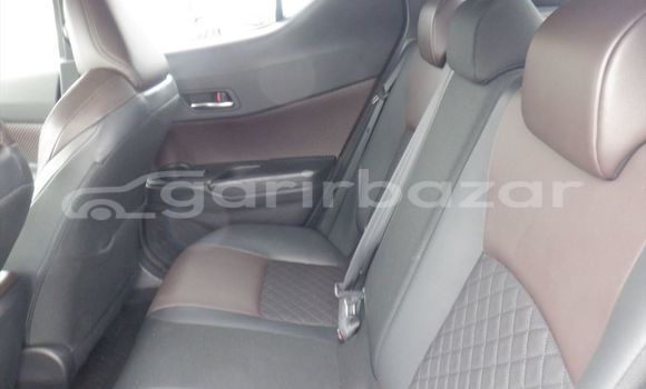 Buy Used 2020 Toyota C-hr in Dhaka, Dhaka Buy Used 2020 Toyota C-hr in Dhaka, Dhaka