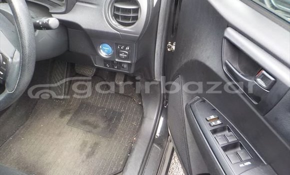 Buy Used 2019 Toyota Axio fielder in Dhaka, Dhaka Buy Used 2019 Toyota Axio fielder in Dhaka, Dhaka