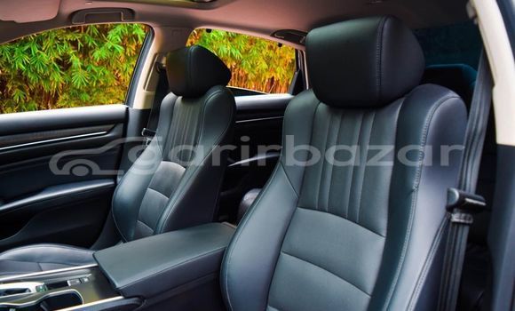 Buy Used 2019 Honda Accord in Dhaka, Dhaka Buy Used 2019 Honda Accord in Dhaka, Dhaka