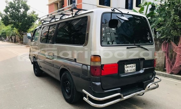 Buy Used 2019 Toyota Hiace in Alamdanga, Chuadanga Buy Used 2019 Toyota Hiace in Alamdanga, Chuadanga