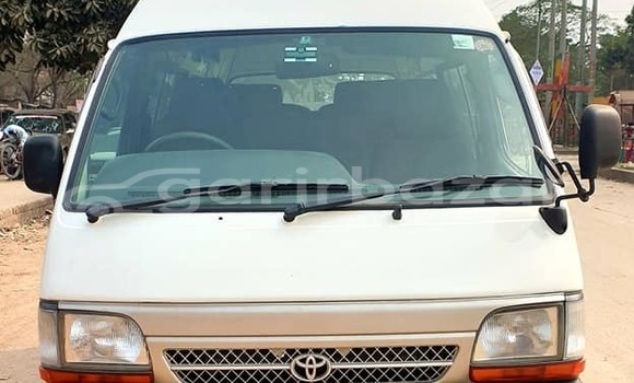 কেনা ব্যবহৃত Toyota Hiace White গাড়ী মধ্যে বাজিতপুর মধ্যে Kishorganj কেনা ব্যবহৃত Toyota Hiace White গাড়ী মধ্যে বাজিতপুর মধ্যে Kishorganj