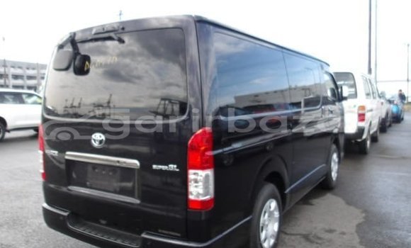 কেনা ব্যবহৃত Toyota Hiace Black গাড়ী মধ্যে বাজিতপুর মধ্যে Kishorganj কেনা ব্যবহৃত Toyota Hiace Black গাড়ী মধ্যে বাজিতপুর মধ্যে Kishorganj
