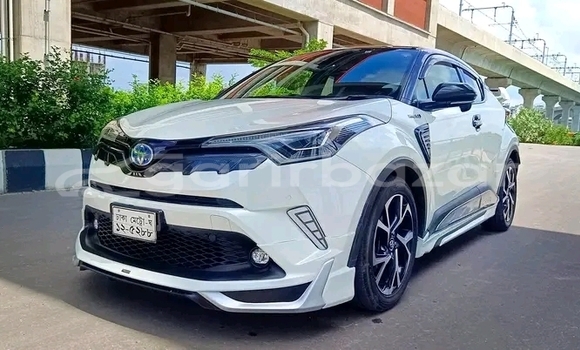 কেনা ব্যবহৃত Toyota CHR White গাড়ী মধ্যে কুমিল্লা মধ্যে Chittagong কেনা ব্যবহৃত Toyota CHR White গাড়ী মধ্যে কুমিল্লা মধ্যে Chittagong