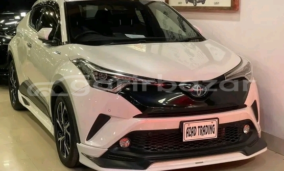 কেনা ব্যবহৃত Toyota C-HR White গাড়ী মধ্যে বোয়ালখালী মধ্যে Chattagam কেনা ব্যবহৃত Toyota C-HR White গাড়ী মধ্যে বোয়ালখালী মধ্যে Chattagam