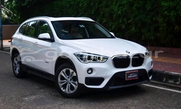 কেনা ব্যবহৃত BMW X1 White গাড়ী মধ্যে বোয়ালখালী মধ্যে Chattagam কেনা ব্যবহৃত BMW X1 White গাড়ী মধ্যে বোয়ালখালী মধ্যে Chattagam