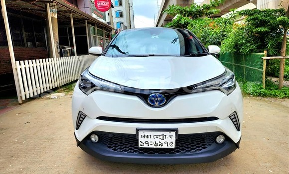 কেনা ব্যবহৃত Toyota CHR Burgundy গাড়ী মধ্যে ঢাকা মধ্যে Dhaka কেনা ব্যবহৃত Toyota CHR Burgundy গাড়ী মধ্যে ঢাকা মধ্যে Dhaka