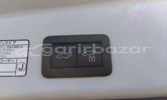 Buy Import 2024 Toyota Corolla Cross in Dhaka, Dhaka Buy Import 2024 Toyota Corolla Cross in Dhaka, Dhaka