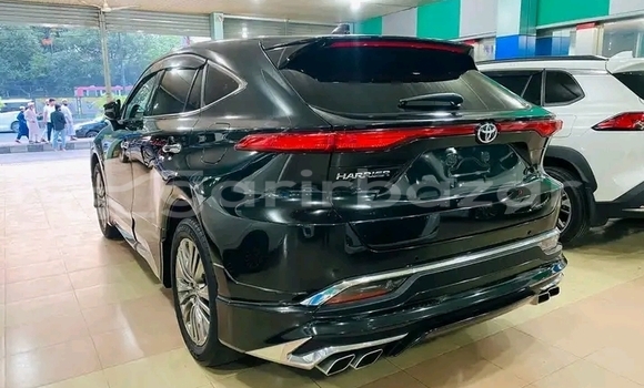 Buy Used Toyota Harrier in Baniachang, Habiganj Buy Used Toyota Harrier in Baniachang, Habiganj