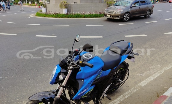 কেনা ব্যবহৃত Suzuki GSX–R Blue সাইকেল মধ্যে চট্টগ্রাম মধ্যে Chittagong কেনা ব্যবহৃত Suzuki GSX–R Blue সাইকেল মধ্যে চট্টগ্রাম মধ্যে Chittagong
