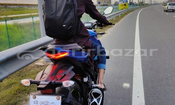 কেনা ব্যবহৃত Suzuki GSX–R Blue সাইকেল মধ্যে চট্টগ্রাম মধ্যে Chittagong কেনা ব্যবহৃত Suzuki GSX–R Blue সাইকেল মধ্যে চট্টগ্রাম মধ্যে Chittagong