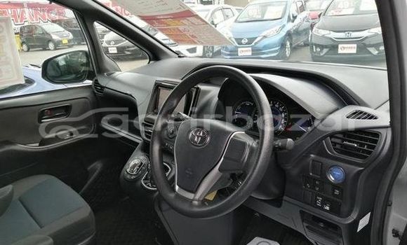 কেনা ব্যবহৃত Toyota voxy x Silver গাড়ী মধ্যে ঢাকা মধ্যে Dhaka কেনা ব্যবহৃত Toyota voxy x Silver গাড়ী মধ্যে ঢাকা মধ্যে Dhaka