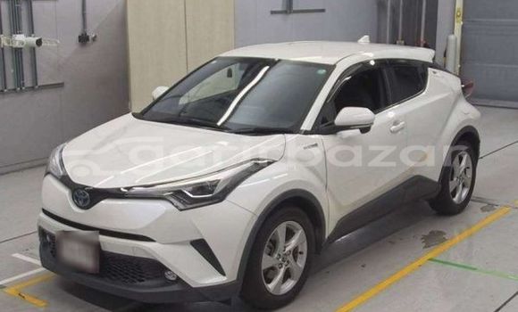 কেনা ব্যবহৃত Toyota chr s led White গাড়ী মধ্যে ঢাকা মধ্যে Dhaka কেনা ব্যবহৃত Toyota chr s led White গাড়ী মধ্যে ঢাকা মধ্যে Dhaka