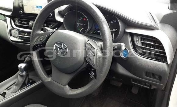 কেনা ব্যবহৃত Toyota chr s led Pearl গাড়ী মধ্যে ঢাকা মধ্যে Dhaka কেনা ব্যবহৃত Toyota chr s led Pearl গাড়ী মধ্যে ঢাকা মধ্যে Dhaka