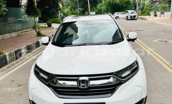 Buy Used 2018 Honda CRโV in Dhaka, Dhaka Buy Used 2018 Honda CRโV in Dhaka, Dhaka