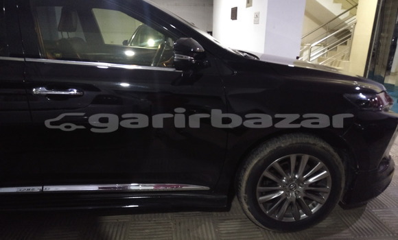 Buy Used 2014 Toyota Harrier in Dhaka, Dhaka Buy Used 2014 Toyota Harrier in Dhaka, Dhaka