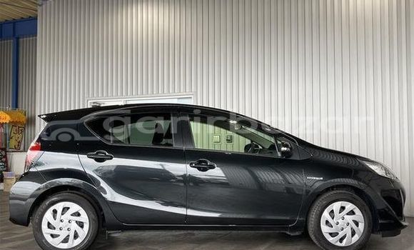 কেনা ব্যবহৃত Toyota aqua s Black গাড়ী মধ্যে ঢাকা মধ্যে Dhaka কেনা ব্যবহৃত Toyota aqua s Black গাড়ী মধ্যে ঢাকা মধ্যে Dhaka