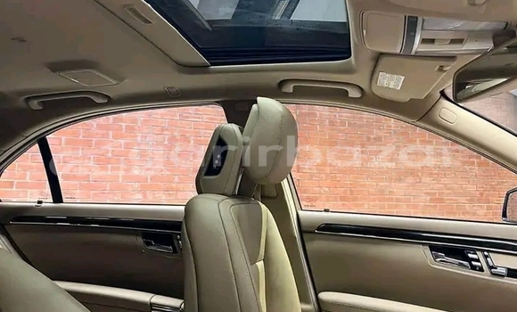 Buy Used Mercedes-Benz 250 in Baniachang, Habiganj Buy Used Mercedes-Benz 250 in Baniachang, Habiganj