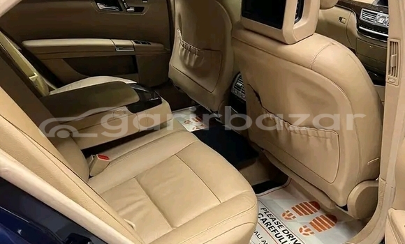 Buy Used Mercedes-Benz 250 in Baniachang, Habiganj Buy Used Mercedes-Benz 250 in Baniachang, Habiganj