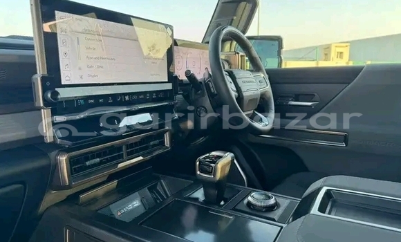 Buy Used Hummer H3 in Burhanuddin, Bhola Buy Used Hummer H3 in Burhanuddin, Bhola