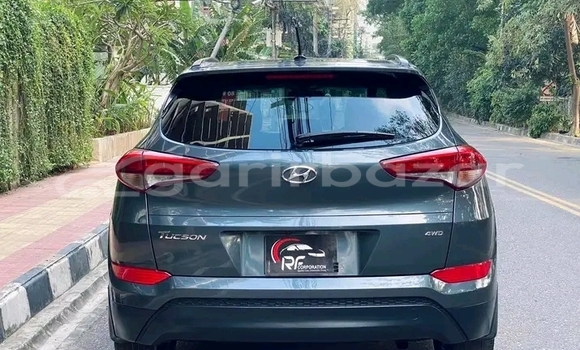 Buy Used Hyundai tucson in Boalkhali, Chattagam Buy Used Hyundai tucson in Boalkhali, Chattagam
