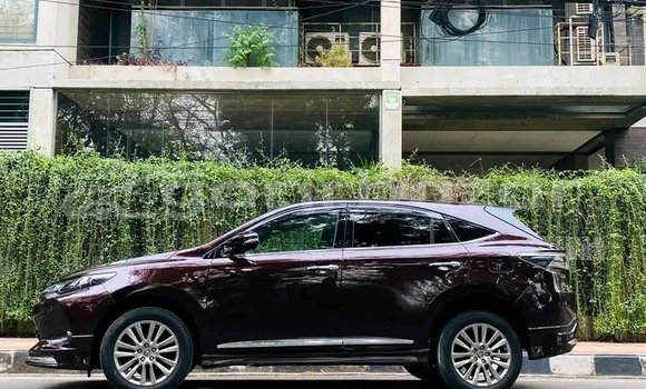 Buy Used Toyota Harrier in Bhangura, Pabna Buy Used Toyota Harrier in Bhangura, Pabna