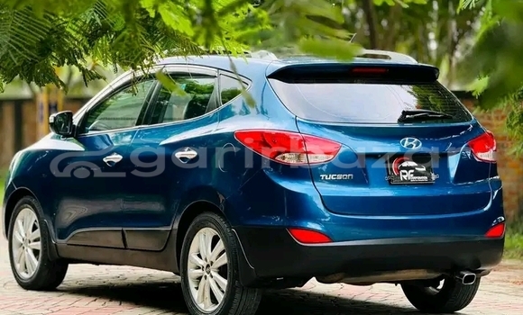 Buy Used Hyundai Tucson in Bogra, Rajshahi Buy Used Hyundai Tucson in Bogra, Rajshahi