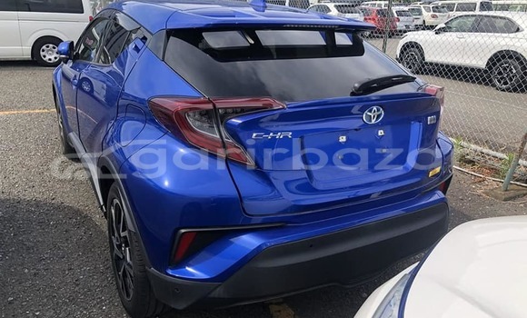 Buy Used 2021 Toyota C-HR in Dhaka, Dhaka Buy Used 2021 Toyota C-HR in Dhaka, Dhaka