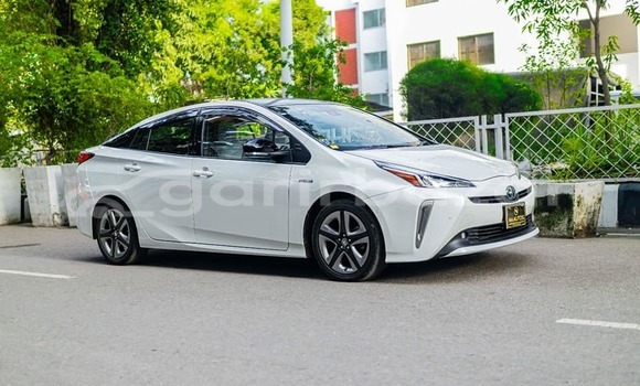 Buy Used 2021 Toyota prius in Dhaka, Dhaka Buy Used 2021 Toyota prius in Dhaka, Dhaka