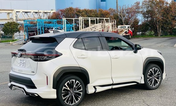 Buy Used 2020 Toyota Yaris in Alamdanga, Chuadanga Buy Used 2020 Toyota Yaris in Alamdanga, Chuadanga