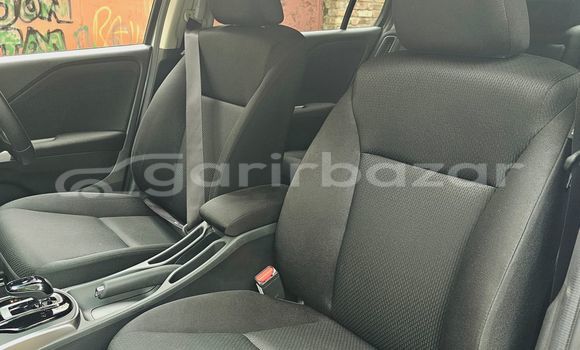 Buy Import 2019 Honda Grace in Dhaka, Dhaka Buy Import 2019 Honda Grace in Dhaka, Dhaka