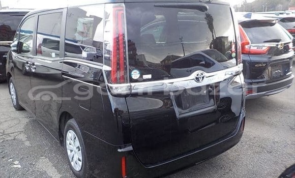 Buy Used 2018 Toyota noah x in Dhaka, Dhaka Buy Used 2018 Toyota noah x in Dhaka, Dhaka