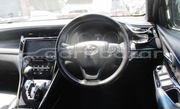 Buy Used 2019 Toyota harrier premium in Dhaka, Dhaka Buy Used 2019 Toyota harrier premium in Dhaka, Dhaka