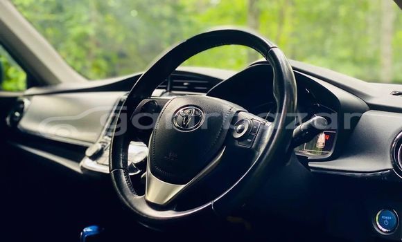 কেনা ব্যবহৃত Toyota axio fielder Blue গাড়ী মধ্যে ঢাকা মধ্যে Dhaka কেনা ব্যবহৃত Toyota axio fielder Blue গাড়ী মধ্যে ঢাকা মধ্যে Dhaka