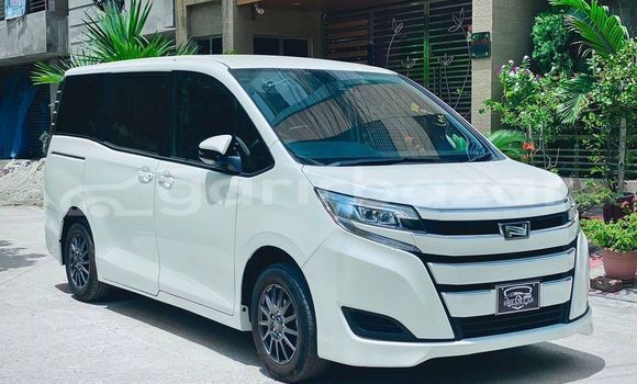 কেনা ব্যবহৃত Toyota Noah White গাড়ী মধ্যে ঢাকা মধ্যে Dhaka কেনা ব্যবহৃত Toyota Noah White গাড়ী মধ্যে ঢাকা মধ্যে Dhaka