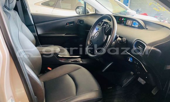 Buy Used 2021 Toyota prius in Dhaka, Dhaka Buy Used 2021 Toyota prius in Dhaka, Dhaka