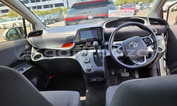 Buy Used 2020 Toyota sienta in Dhaka, Dhaka Buy Used 2020 Toyota sienta in Dhaka, Dhaka