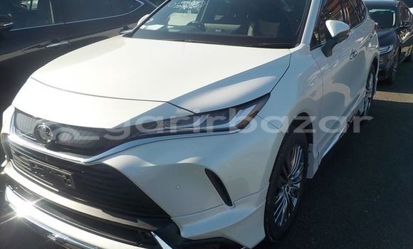 Buy Used 2020 Toyota Harrier in Dhaka, Dhaka Buy Used 2020 Toyota Harrier in Dhaka, Dhaka