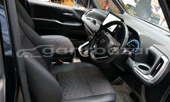 কেনা ব্যবহৃত Toyota Voxy Black গাড়ী মধ্যে বান্দরবান মধ্যে Bandarban কেনা ব্যবহৃত Toyota Voxy Black গাড়ী মধ্যে বান্দরবান মধ্যে Bandarban