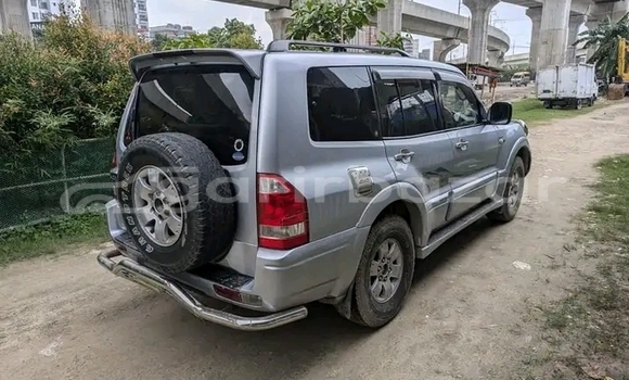 কেনা ব্যবহৃত Mitsubishi Pajero Gold গাড়ী মধ্যে বোয়ালখালী মধ্যে Chattagam কেনা ব্যবহৃত Mitsubishi Pajero Gold গাড়ী মধ্যে বোয়ালখালী মধ্যে Chattagam
