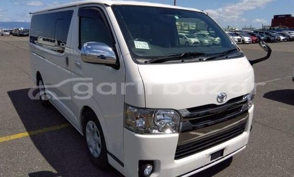 Buy Used 2019 Toyota hiace super-gl in Dhaka, Dhaka Buy Used 2019 Toyota hiace super-gl in Dhaka, Dhaka