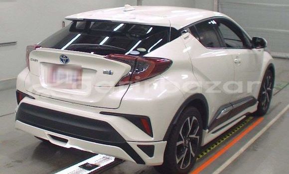 Buy Used 2019 Toyota chr g led pkg in Dhaka, Dhaka Buy Used 2019 Toyota chr g led pkg in Dhaka, Dhaka