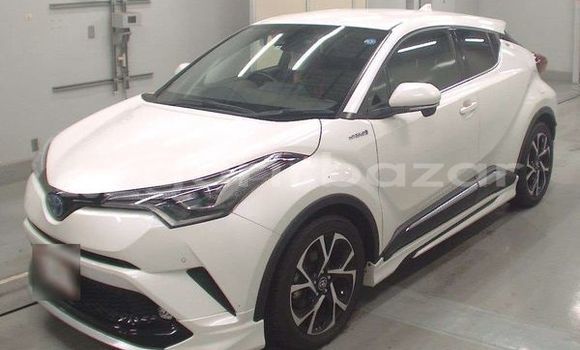 Buy Used 2019 Toyota chr g led pkg in Dhaka, Dhaka Buy Used 2019 Toyota chr g led pkg in Dhaka, Dhaka
