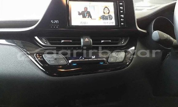 Buy Used 2019 Toyota chr g led pkg in Dhaka, Dhaka Buy Used 2019 Toyota chr g led pkg in Dhaka, Dhaka