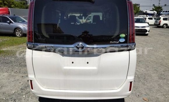 Buy Used 2019 Toyota noah x pkg in Dhaka, Dhaka Buy Used 2019 Toyota noah x pkg in Dhaka, Dhaka