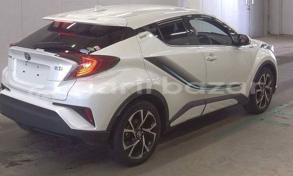 Buy Used 2019 Toyota chr g pkg in Dhaka, Dhaka Buy Used 2019 Toyota chr g pkg in Dhaka, Dhaka