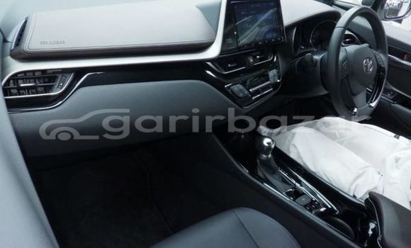 Buy Used 2019 Toyota chr g pkg in Dhaka, Dhaka Buy Used 2019 Toyota chr g pkg in Dhaka, Dhaka
