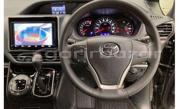 Buy Used 2019 Toyota noah x pkg in Dhaka, Dhaka Buy Used 2019 Toyota noah x pkg in Dhaka, Dhaka